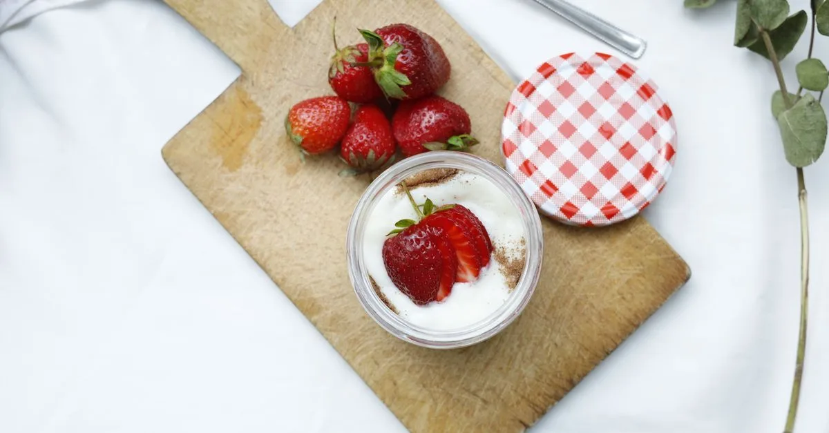 Yogur vegano casero de soja fermentado, sin yogurtera