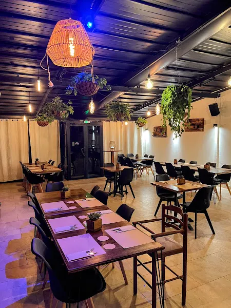 Baobab Soul Kitchen & Bar - Restaurante vegetariano en Alicante - foto 2