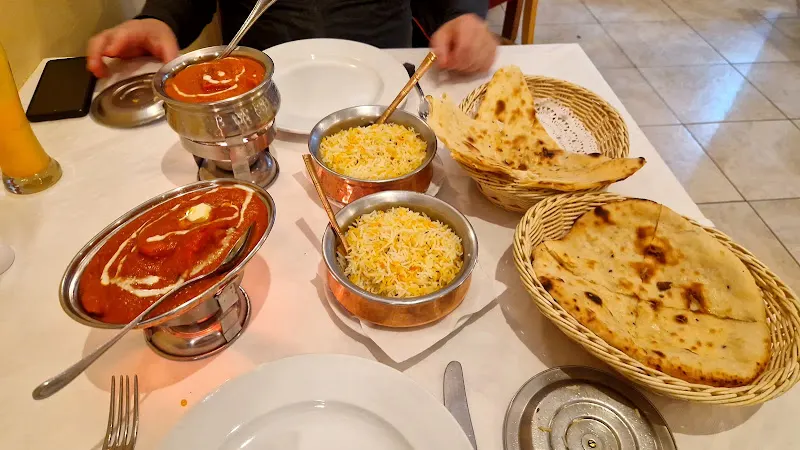 EVEREST TANDOORI NEPALI-INDIAN RESTAURANT & TAKE AWAY. - Calpe