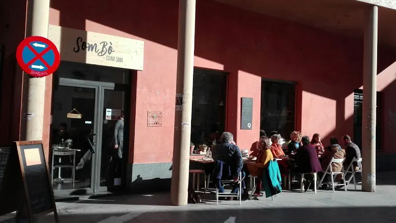 SomBò Cuina Sana - Restaurante vegetariano en Sant Boi de Llobregat - foto 3
