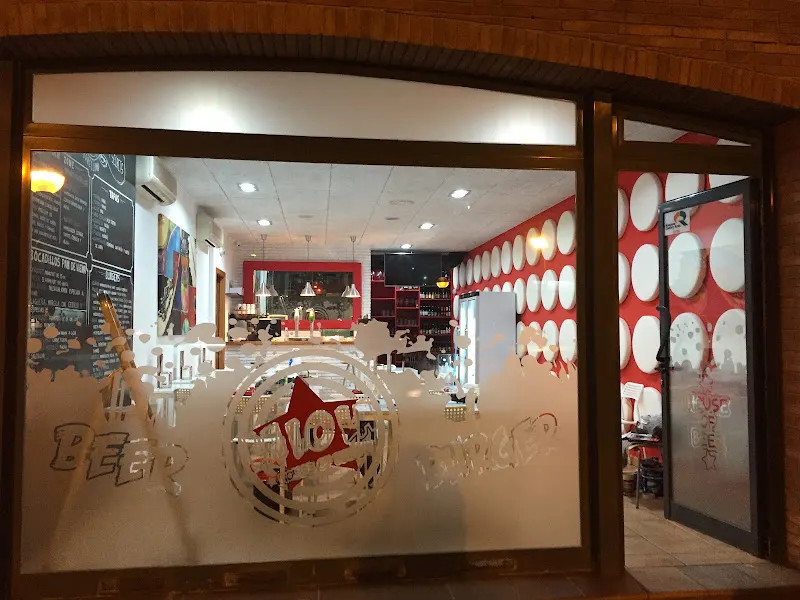 LOLA BURGERS - Hamburguesería en Granollers - foto 2