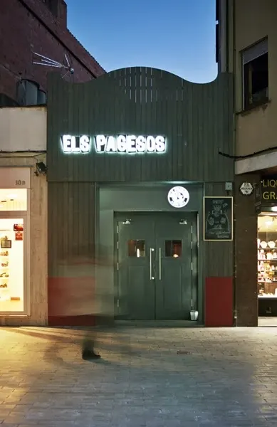 ELS PAGESOS · MUSIC BAR - Restaurante en Sant Feliu de Llobregat - foto 2