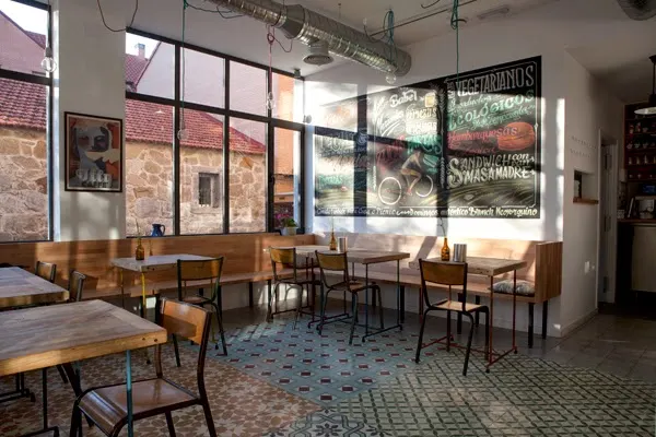 Babel Torrelodones - Bar restaurante en Galapagar - foto 2