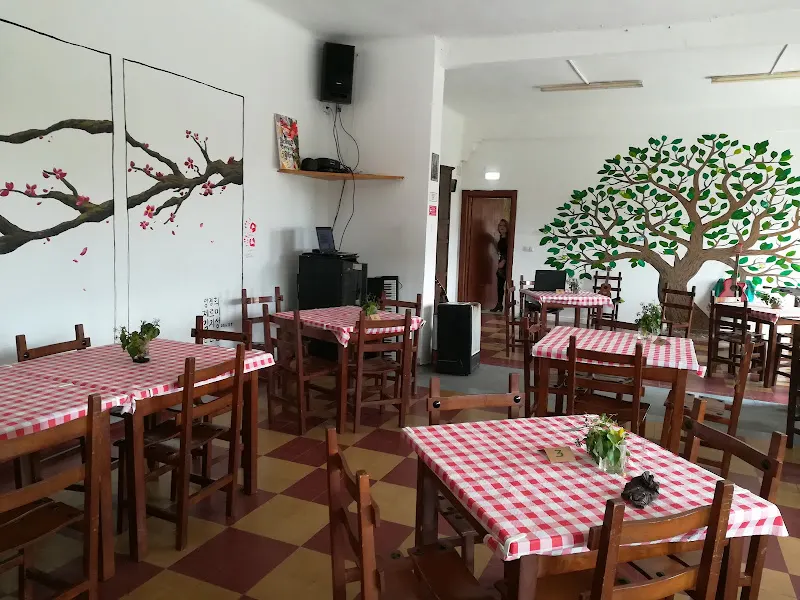 THE GREEN TREE - Restaurante en Hornillos del Camino - foto 2