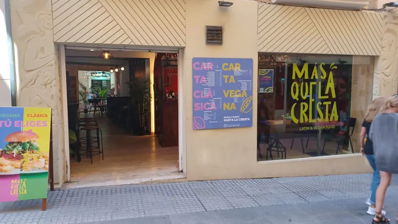 Más que la Cresta - Restaurante latinoamericano en Cádiz - foto 2
