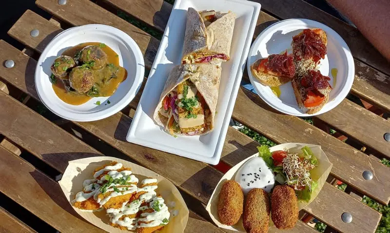 AguaViento WaterWind, La Camioneta Restaurante Eco Vegana - El Puerto de Santa María