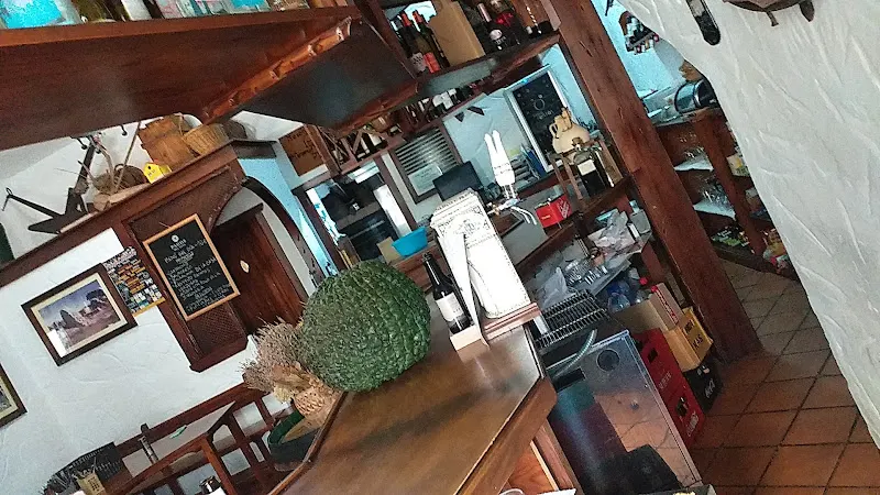Mesón Rural Iptuci - Restaurante en Villamartín - foto 2