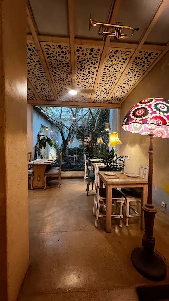 La Casa Viva Ruzafa - Restaurante vegetariano en Valencia - foto 2