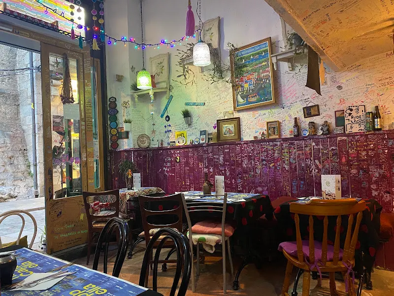 El Pati de la veina - Restaurante en Girona - foto 2