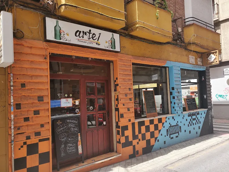 Arte 1 - Restaurante en Granada - foto 2