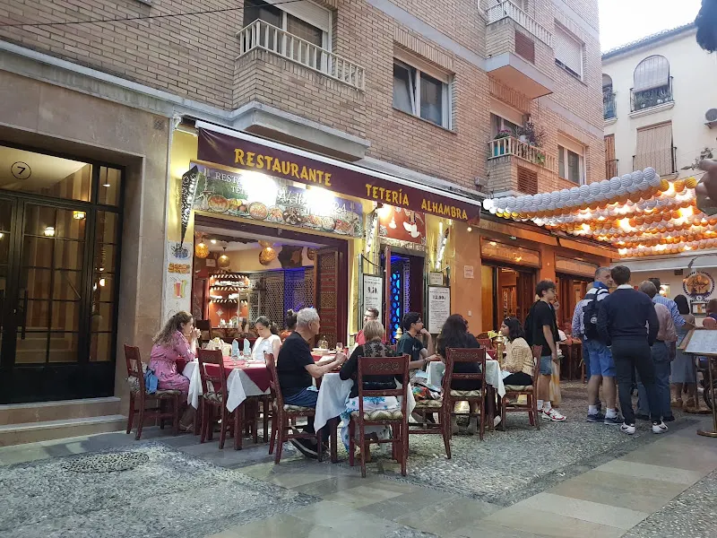 Restaurante Tetería Alhambra - Restaurante marroquí en Granada - foto 2