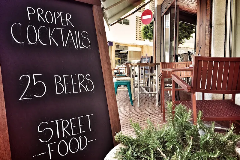 Project Social - Restaurante en Santa Eulalia del Río - foto 2