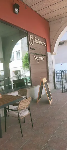 Café Reina - Restaurante vegano en Lugo - foto 2