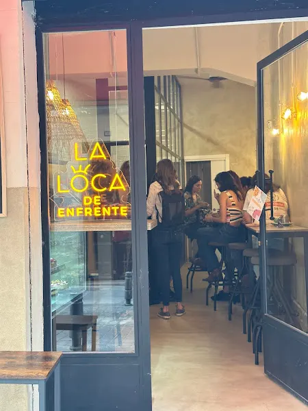 LA LOCA de Enfrente - Cafetería en Madrid - foto 2