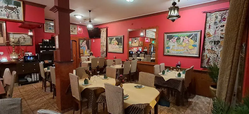 Restaurante hindú Taj Mahal - Restaurante indio en Vélez-Málaga - foto 2