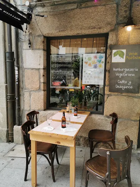 Restaurante Verde Mostaza