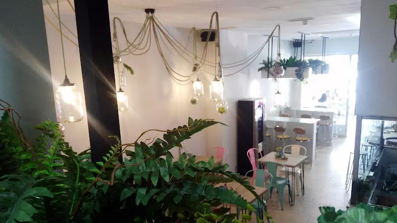 Bar Cóctel Café Mezclum - Comida a domicilio en Vilagarcía de Arousa - foto 2