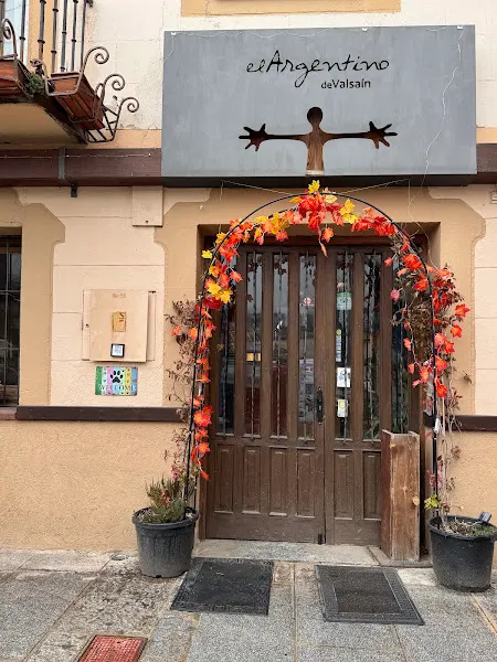 El Argentino de Valsaín - Restaurante argentino en Segovia - foto 2