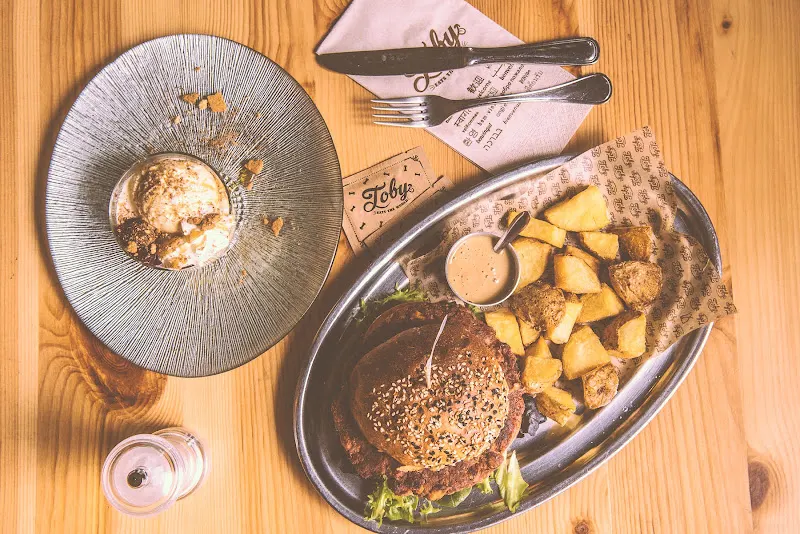 Restaurante Toby eats the world