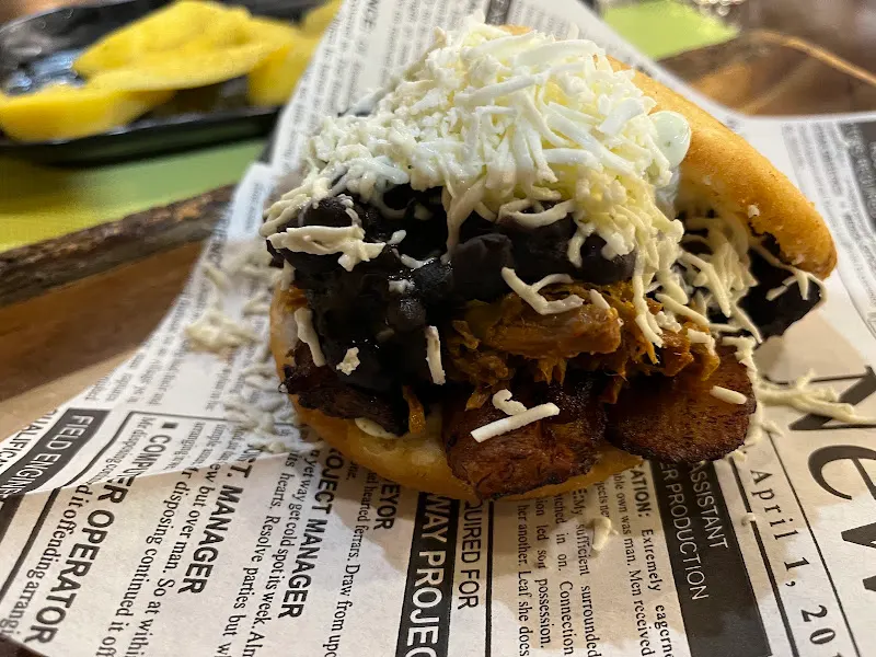LIMA & MANGO. Vilaseca