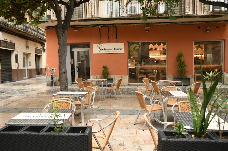The Lotus Bistro - Reus