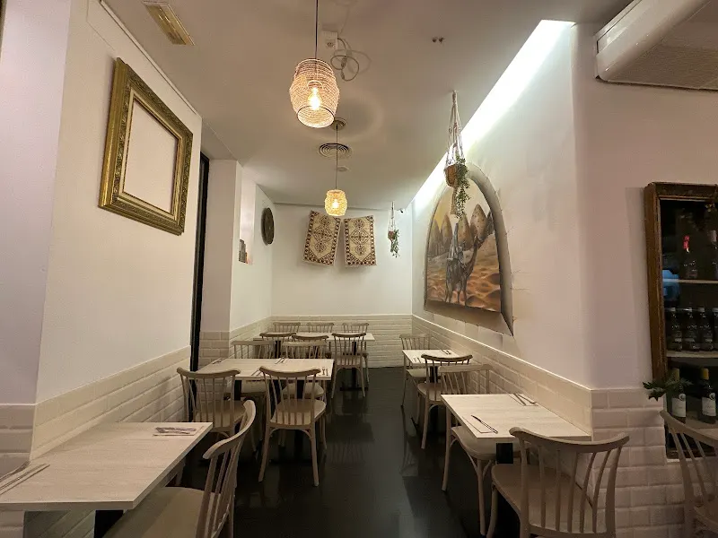 HOMMUS FALAFEL EL CARMEN - Restaurant àrab en Valencia - foto 2