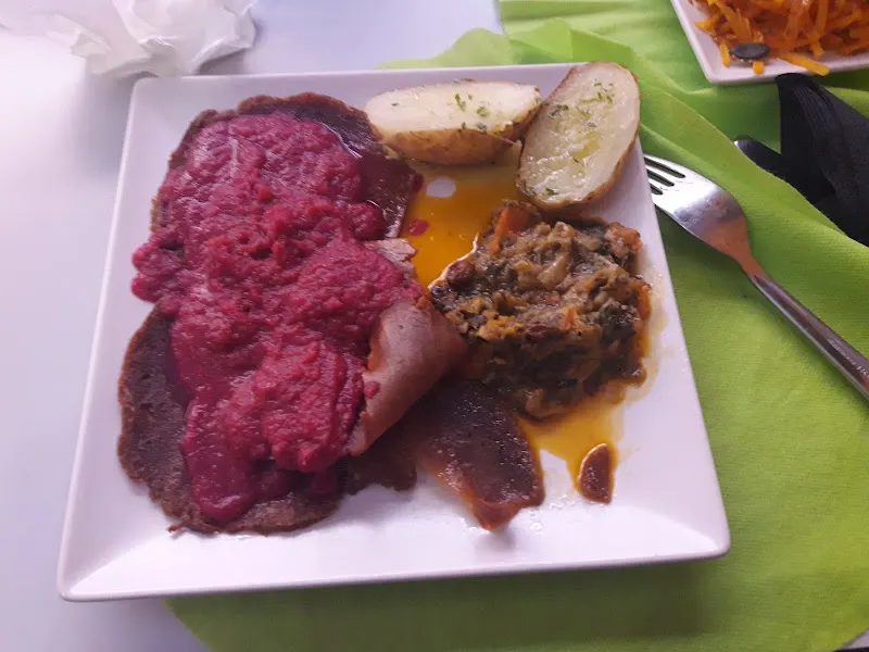 El Plato Reberde - Restaurante vegano en Zaragoza - foto 2