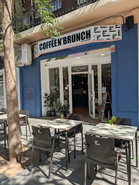 LET IT BLOOM - Specialty Coffee n' Brunch - Valencia