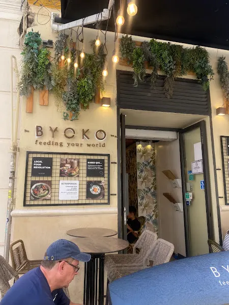 BYOKO Strachan - Málaga