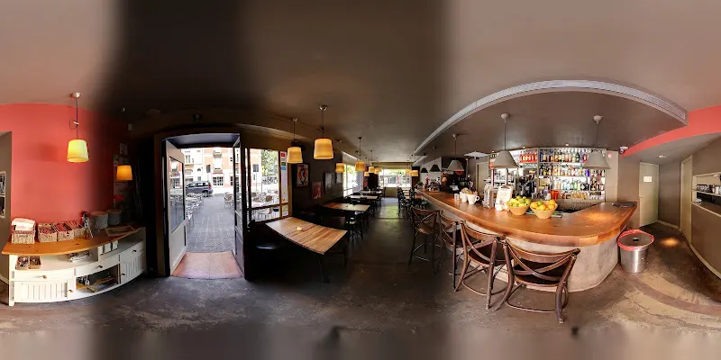 Blu Bar | Poblenou Tapas Restaurant