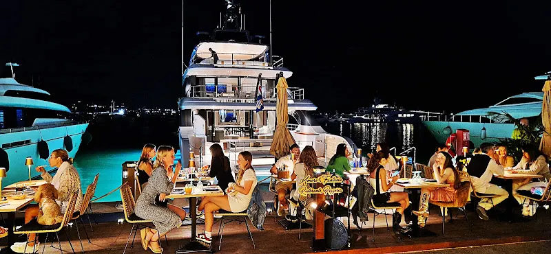 AMORE E FANTASIA Front Line in Puerto Banus, Italian Restaurant, Wood Fired Oven Pizza, Stylish Terrace with Yacht Views