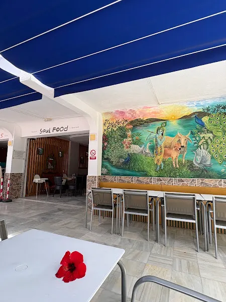 Restaurante Govinda’s vegano vegetariano en Tenerife, Playa de las Americas. - Arona
