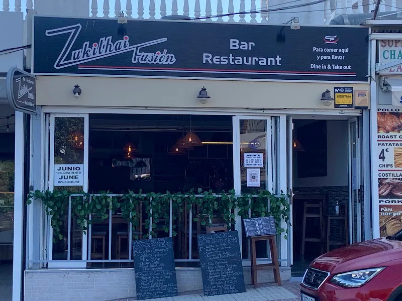 Zukithai Fusion Bar Restaurant - Restaurante asiático en Benalmádena - foto 2