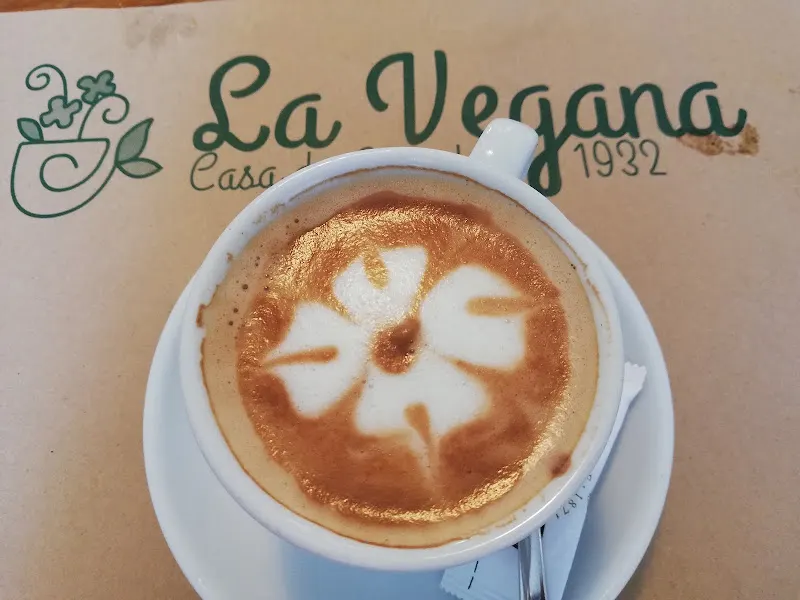 Casa de Comidas La Vegana - Restaurante en El Astillero - foto 3