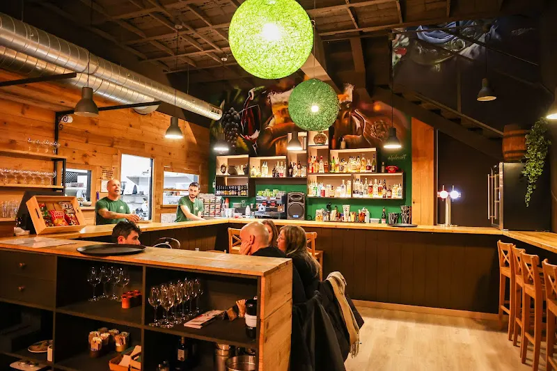 La Taula d'en Bernat - Restaurante de cocina catalana en Molins de Rei - foto 2