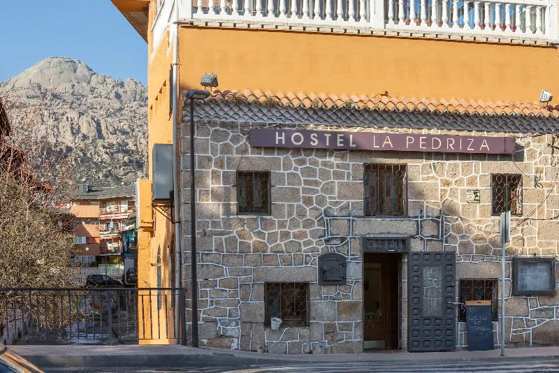 Hostel La Pedriza - Hotel en Colmenar Viejo - foto 2