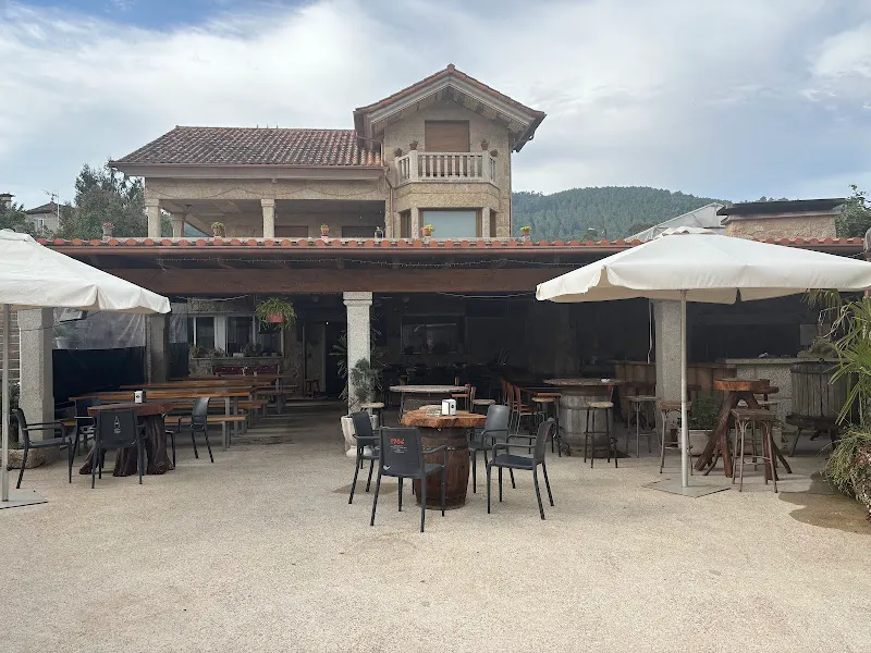 Tapería la Cascada de San Juan - Restaurante en O Porriño - foto 2