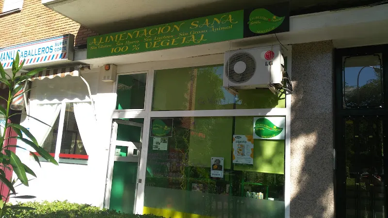 Encuentro Vegano - Veganizando Los Barrios - Tienda de alimentos naturales en Madrid - foto 2