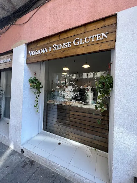 Hanai Vegana BORN - Gluten Free & Vegan Bakery - Pastelería en Barcelona - foto 2