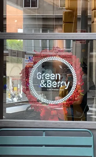 Green&Berry - Restaurante vegano en Barcelona - foto 2