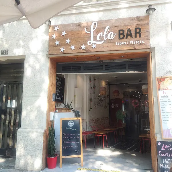 Bar Lola Tapas y Platillos - Restaurante en Barcelona - foto 2