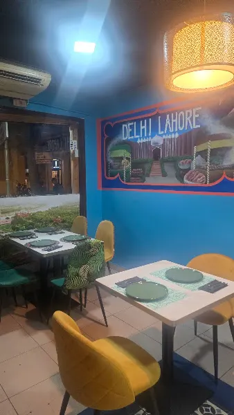 DELHI LAHORE HALAL RESTAURANT