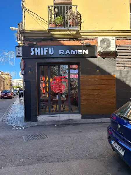 Ramen Shifu - Restaurante japonés en Sevilla - foto 2