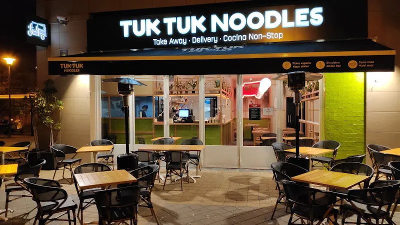 Toc Toc Noodles (Sevilla Este) - Restaurante especializado en ramen en Sevilla - foto 2