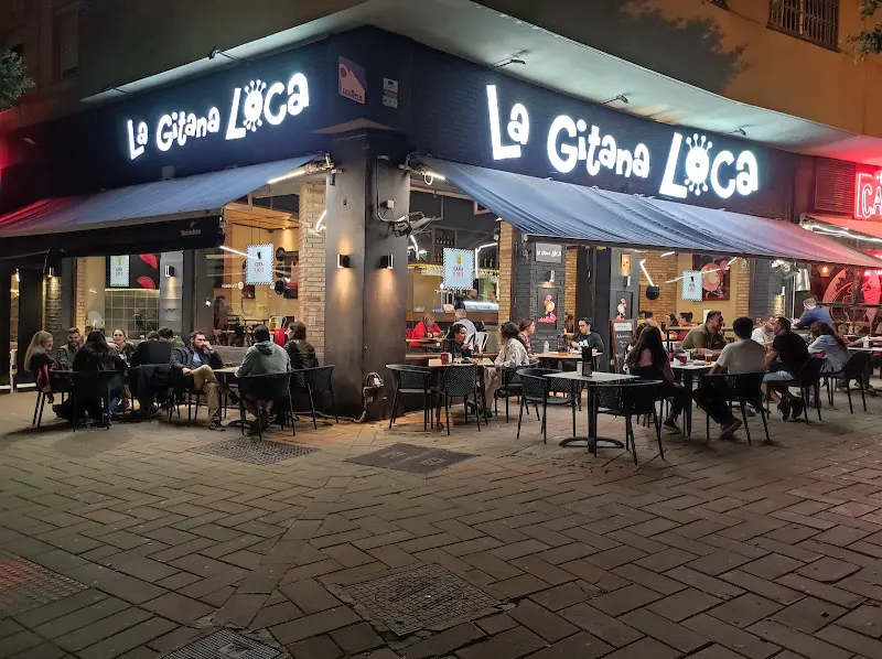 La Gitana Loca - Bar de tapas en Málaga - foto 2