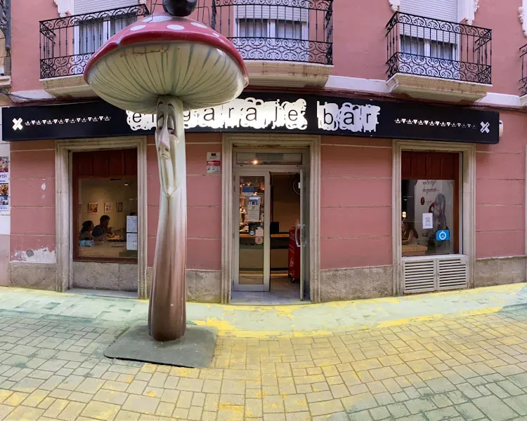 El Garaje Bar - Bar de tapas en Alicante - foto 2