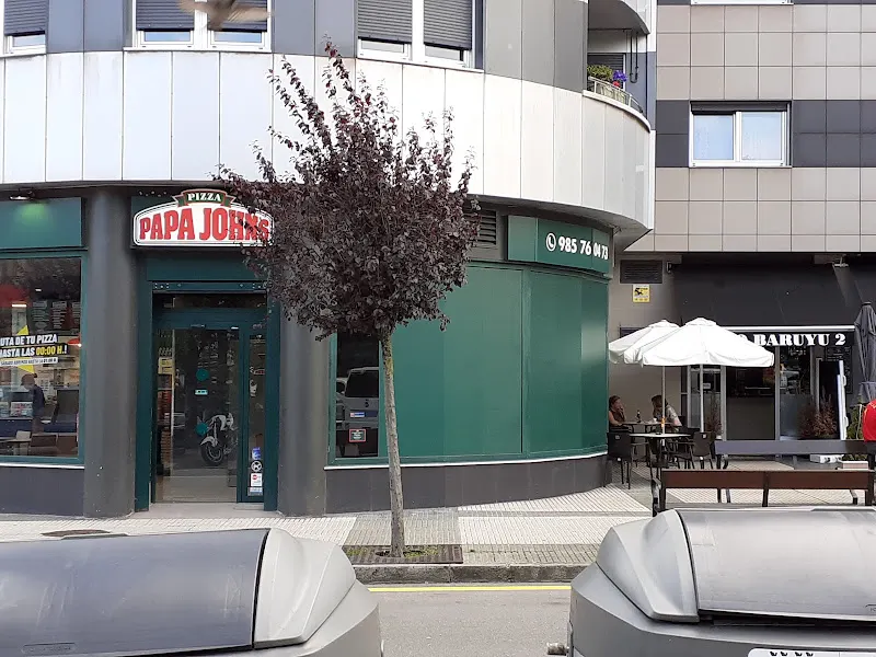 Papa Johns Pizza - Pizzería en Gijón - foto 2