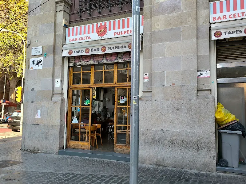 Esencia - Bar en Hospitalet de Llobregat (L) - foto 2