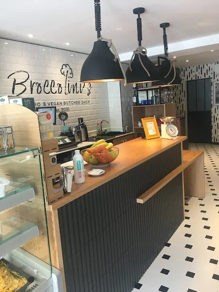 Broccolini's Bistro & Vegan Butcher Shop - Restaurante vegano en Marbella