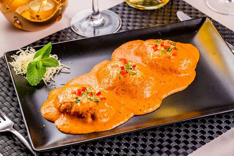 Bollywood Indian Restaurant - Restaurante indio en Marbella - foto 2